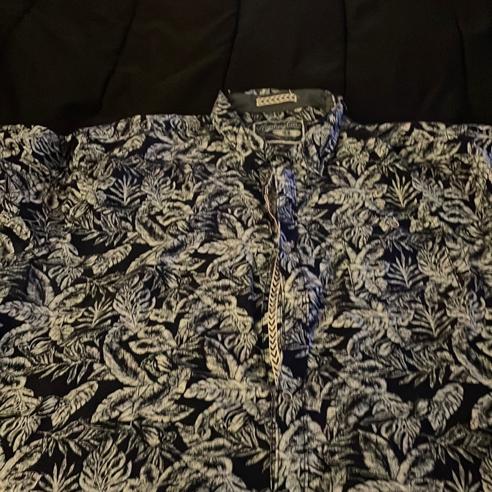 Men's button up